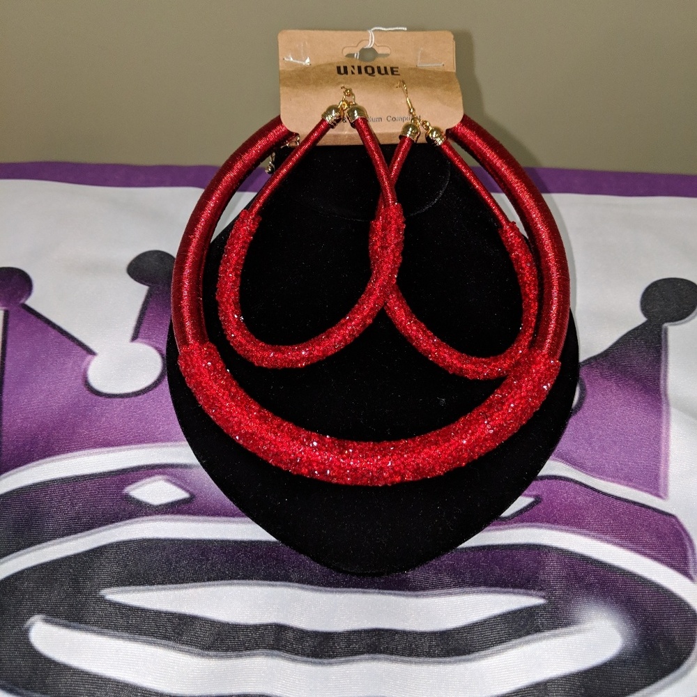 Necklace w/ Earrings